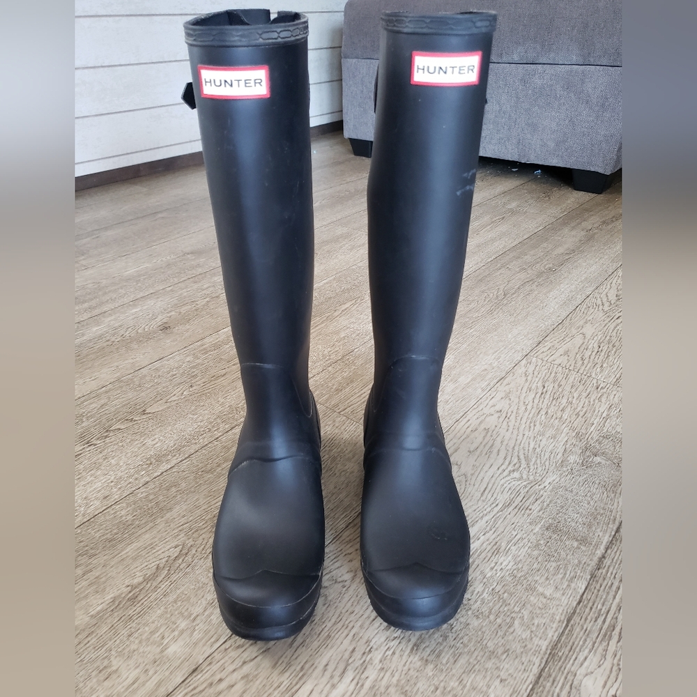 Hunter tall black boots